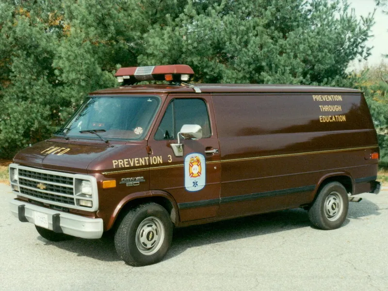 Chevrolet Van 3-й рестайлинг 1991, цельнометаллический фургон, 3 поколение (12.1991 - 06.1996)