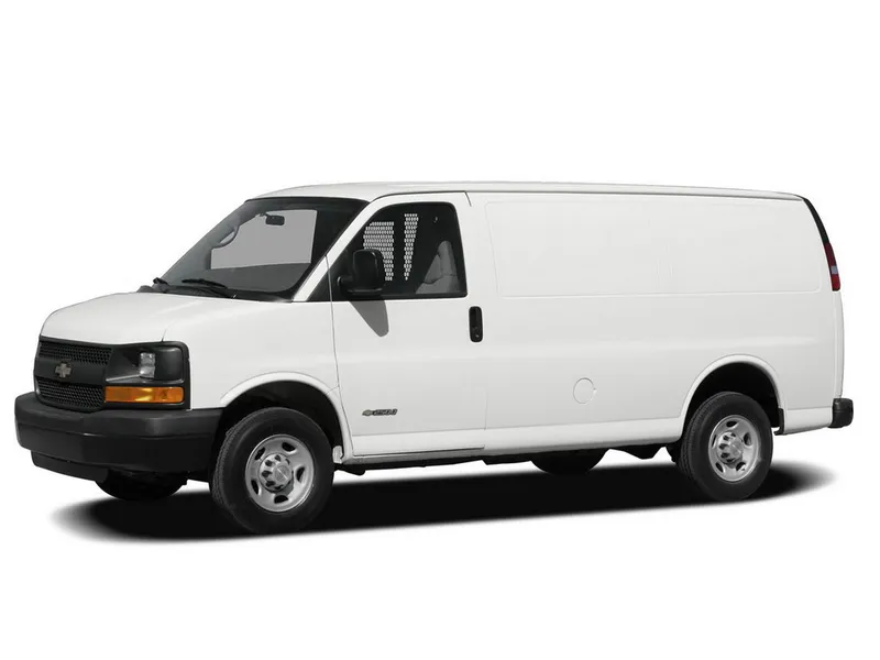 Chevrolet Express рестайлинг 2002, цельнометаллический фургон, 1 поколение (09.2002 - н.в.)
