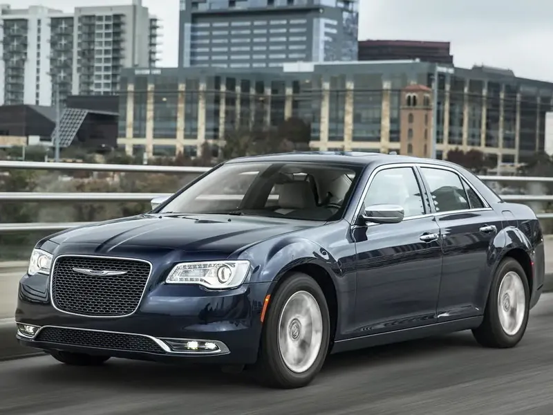 Chrysler 300C рестайлинг 2014, седан, 2 поколение (10.2014 - н.в.)