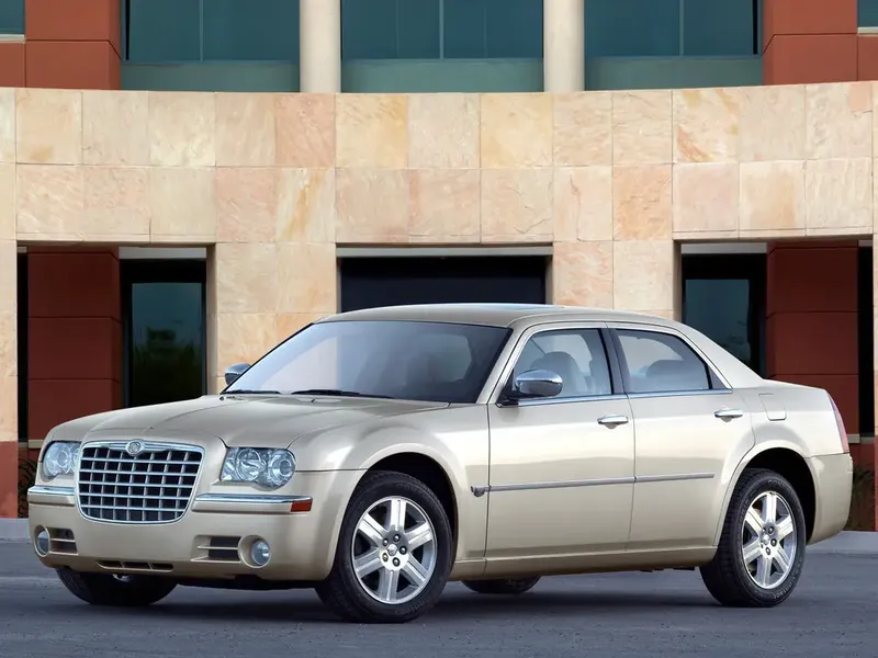 Chrysler 300C 2004, седан, 1 поколение (01.2004 - 05.2007)