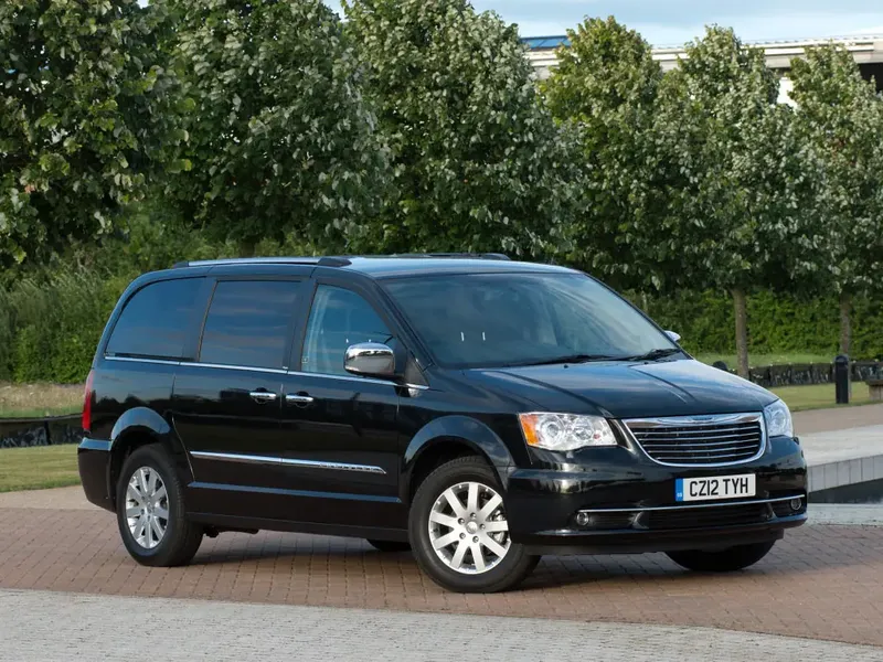 Chrysler Grand Voyager рестайлинг 2011, минивэн, 5 поколение (01.2011 - 12.2015)