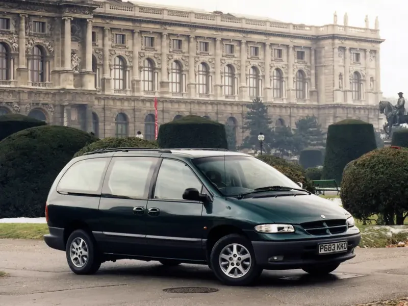 Chrysler Grand Voyager 1995, минивэн, 3 поколение (01.1995 - 10.2000)