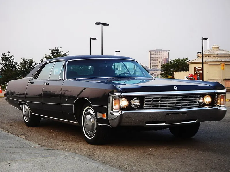Chrysler Imperial рестайлинг 1969, седан, 10 поколение (10.1969 - 09.1970)
