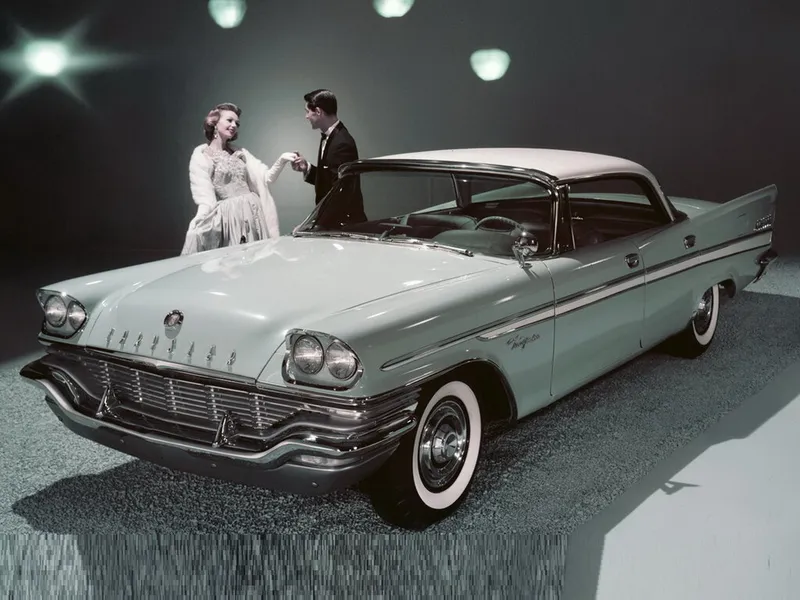 Chrysler New Yorker 1956, седан, 5 поколение, C76 (11.1956 - 11.1957)