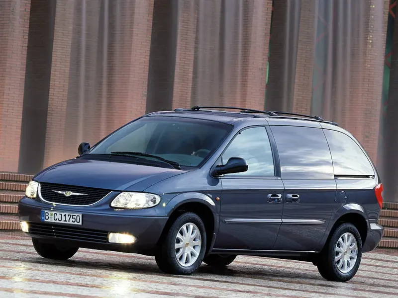 Chrysler Voyager 2000, минивэн, 4 поколение, RG (10.2000 - 05.2004)