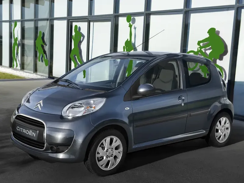 Citroen C1 рестайлинг 2008, хэтчбек 3 дв., 1 поколение (07.2008 - 06.2012)