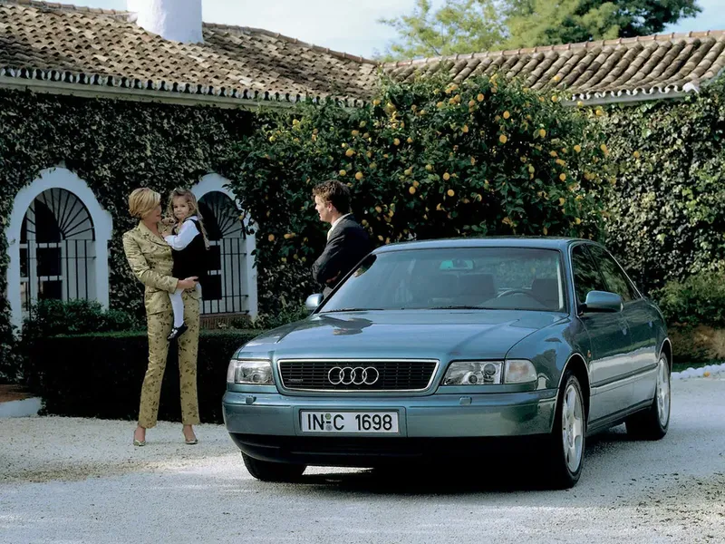 Audi A8 1994, седан, 1 поколение, D2 (06.1994 - 05.1999)