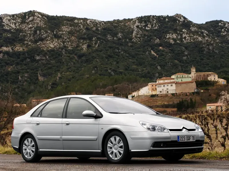 Citroen C5 рестайлинг 2004, лифтбек, 1 поколение, X40 (08.2004 - 07.2008)
