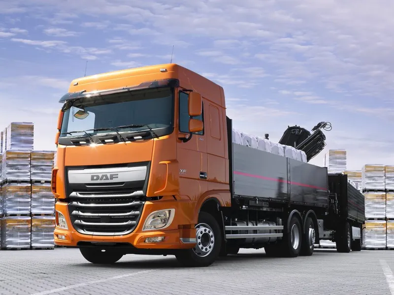 DAF XF 6x2 2013, шасси, 4 поколение (02.2013 - н.в.)