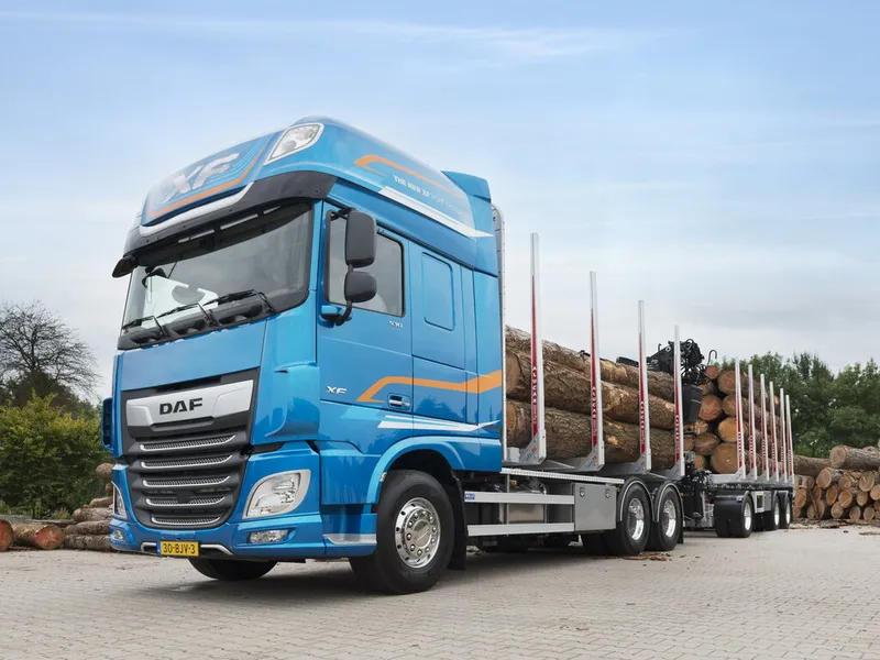 DAF XF 6x4 2013, шасси, 4 поколение (02.2013 - н.в.)