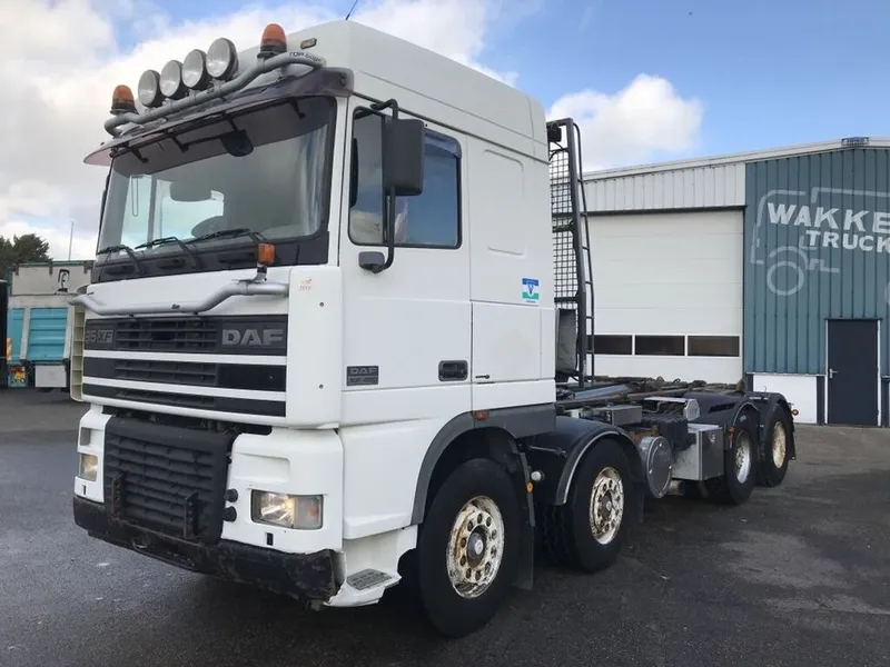 DAF XF 8x2 1997, седельный тягач, 1 поколение, 95XF (06.1997 - 10.2002)