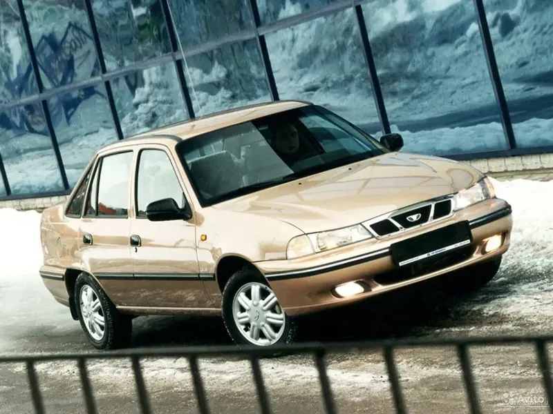 Daewoo Nexia рестайлинг 2002, седан, 1 поколение, N100 (02.2002 - 05.2008)