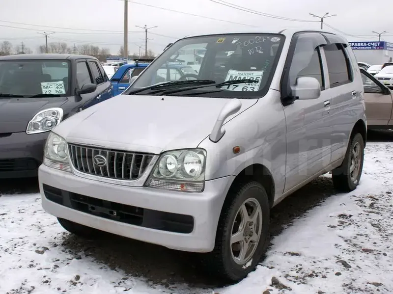 Daihatsu Terios Lucia