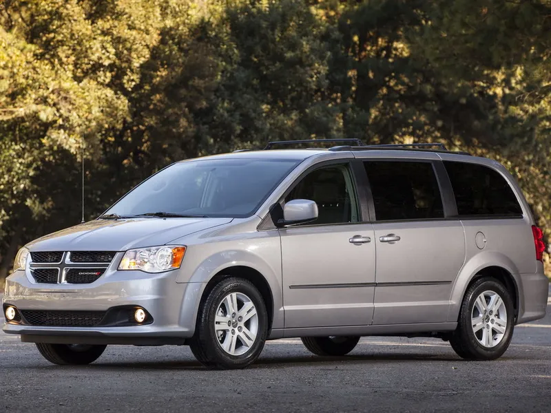 Dodge Grand Caravan рестайлинг 2010, минивэн, 5 поколение (02.2010 - 08.2020)