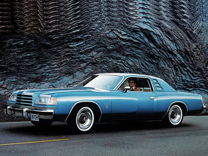 Dodge Magnum 1977, купе, 1 поколение, XE (02.1977 - 11.1979)