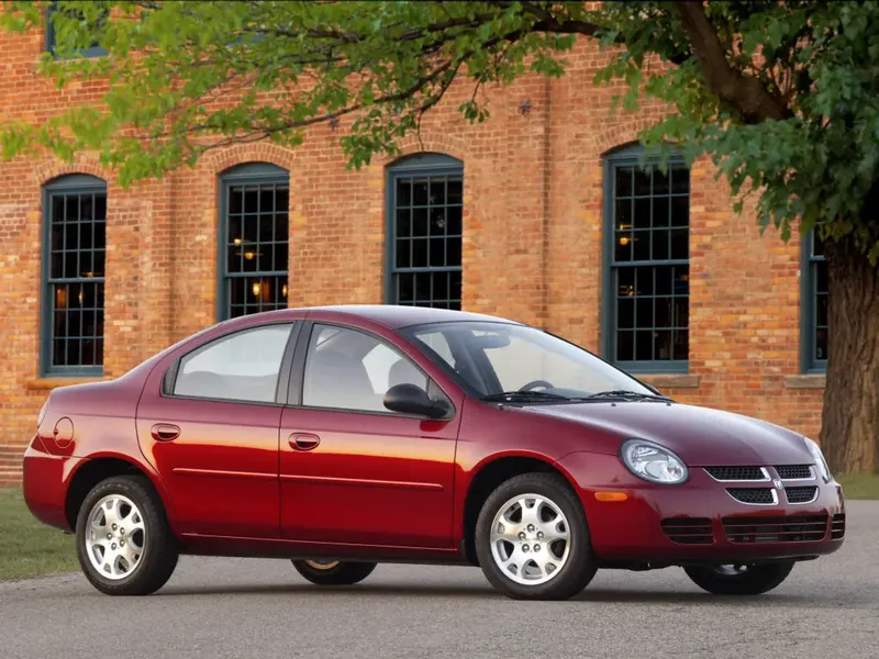 Dodge Neon рестайлинг 2003, седан, 2 поколение (01.2003 - 09.2005)