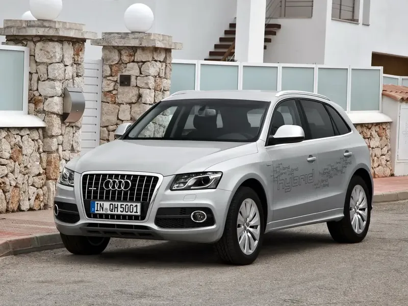 Audi Q5 2008, джип/suv 5 дв., 1 поколение, 8R (04.2008 - 08.2012)