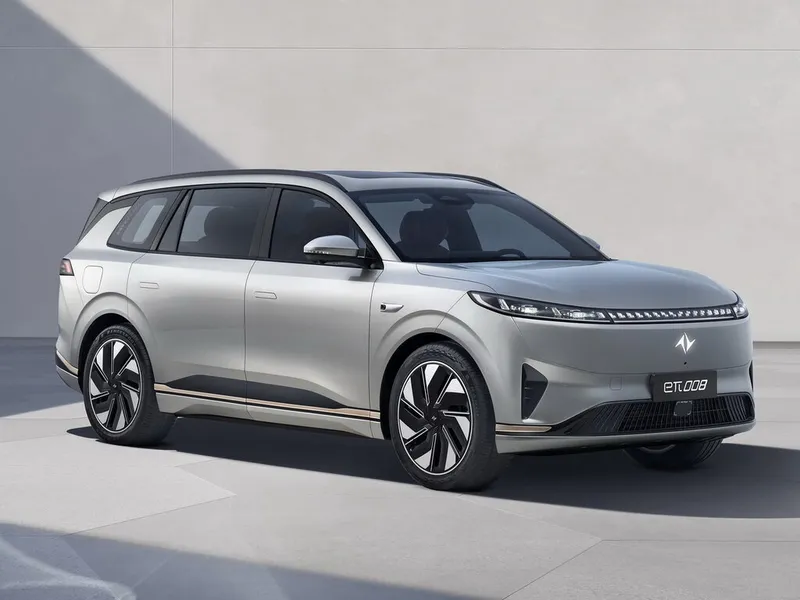 Dongfeng EP 008