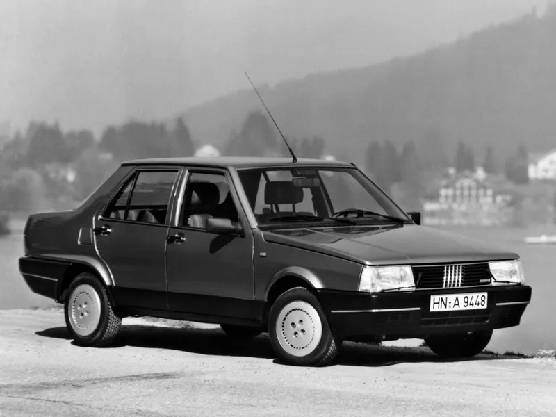 Fiat Regata рестайлинг 1986, седан, 1 поколение, 138 (04.1986 - 04.1990)