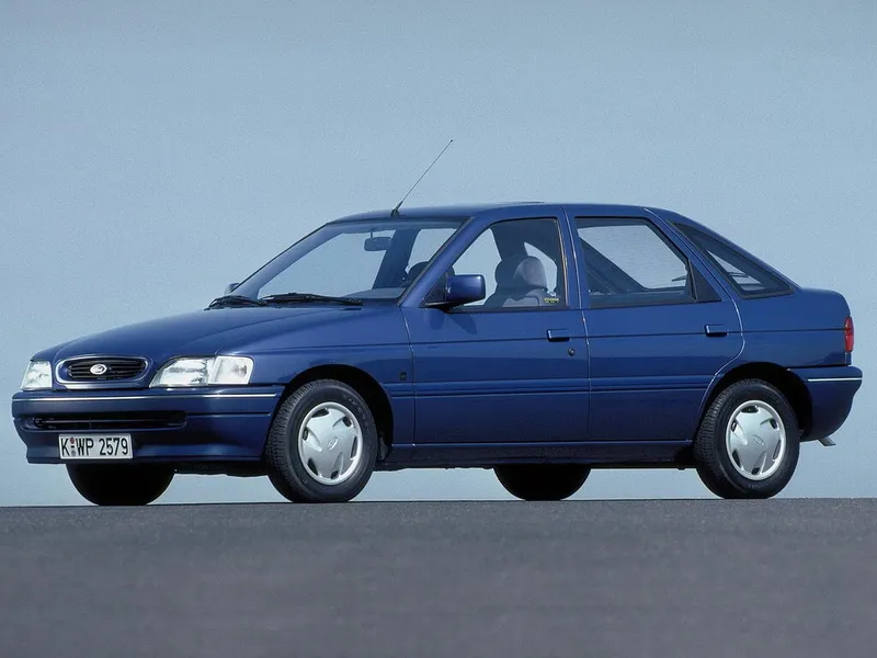 Ford Escort рестайлинг 1992, хэтчбек 5 дв., 5 поколение (08.1992 - 12.1994)