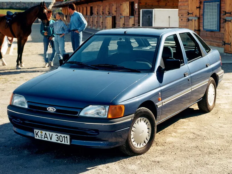 Ford Escort 1990, хэтчбек 5 дв., 5 поколение (08.1990 - 07.1992)