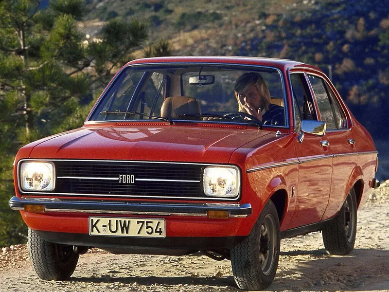 Ford Escort 1974, седан, 2 поколение (11.1974 - 07.1977)