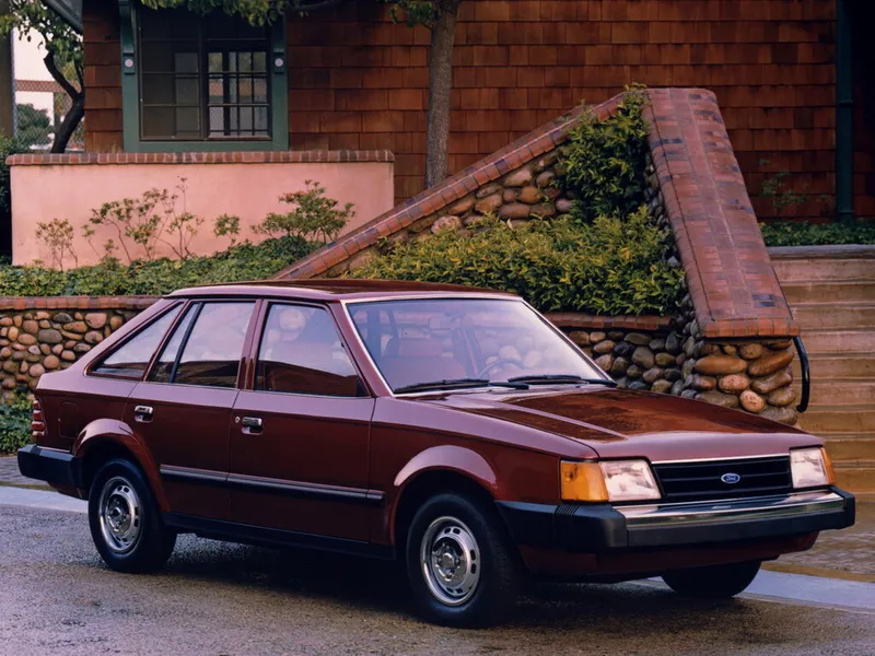 Ford Escort рестайлинг 1985, лифтбек, 1 поколение (06.1985 - 03.1990)