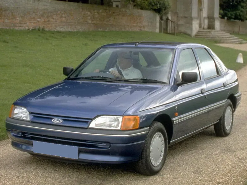 Ford Escort 1990, лифтбек, 2 поколение (04.1990 - 02.1996)