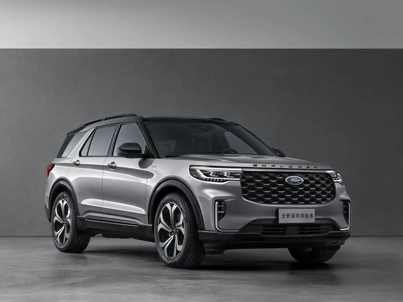 Ford Explorer рестайлинг 2022, джип/suv 5 дв., 6 поколение (03.2022 - н.в.)