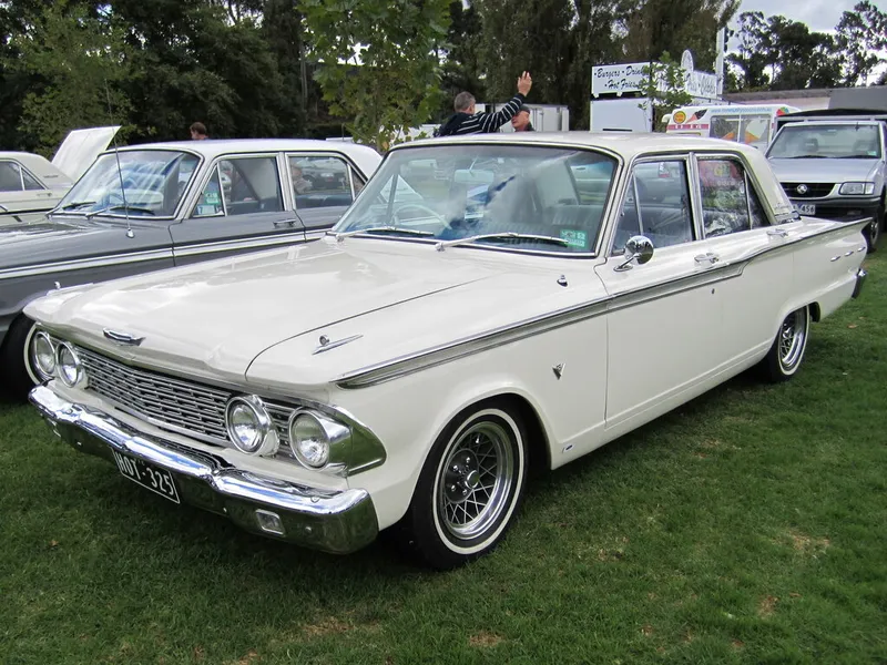 Ford Fairlane 1961, седан, 4 поколение (09.1961 - 09.1962)