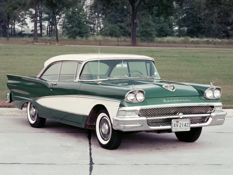 Ford Fairlane рестайлинг 1957, купе, 2 поколение (11.1957 - 10.1958)