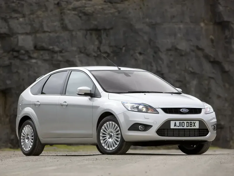 Ford Focus рестайлинг 2007, хэтчбек 5 дв., 2 поколение, II (09.2007 - 06.2010)