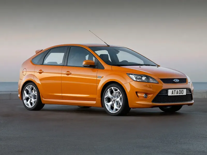 Ford Focus ST рестайлинг 2008, хэтчбек 5 дв., 2 поколение, II (03.2008 - 12.2010)