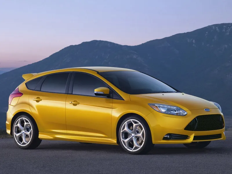 Ford Focus ST 2012, хэтчбек 5 дв., 1 поколение (05.2012 - 02.2014)