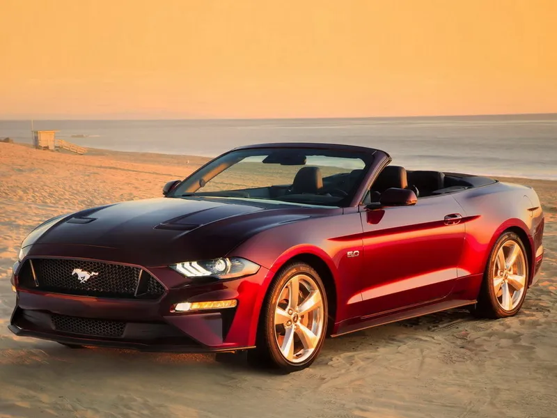 Ford Mustang рестайлинг 2017, открытый кузов, 6 поколение, S550 (01.2017 - 06.2023)