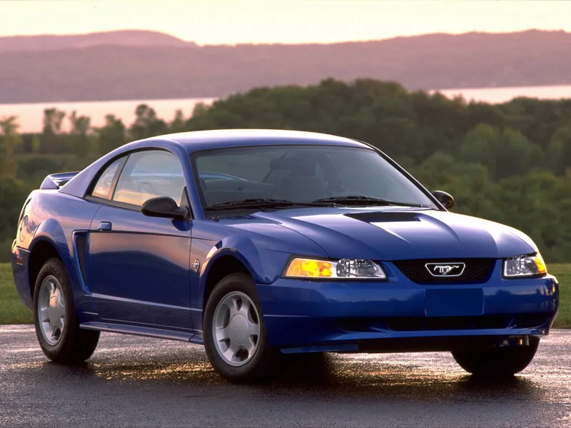 Ford Mustang рестайлинг 1998, купе, 4 поколение, SN-95 (12.1998 - 11.2004)