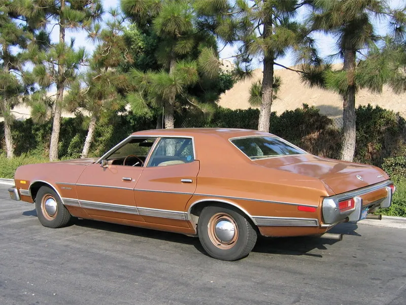 Ford Torino рестайлинг 1973, седан, 3 поколение (09.1973 - 09.1974)