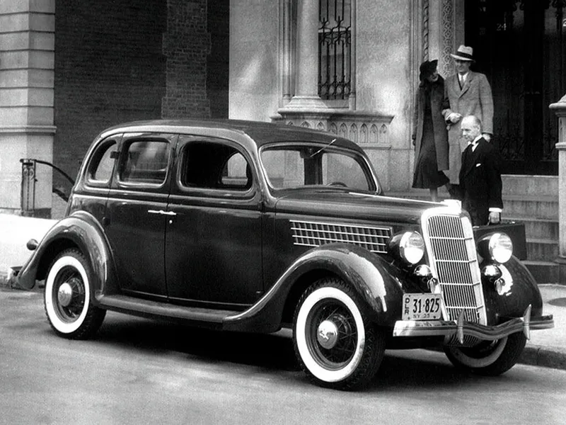 Ford V8 рестайлинг 1935, седан, 1 поколение, Model 48 (06.1935 - 07.1936)