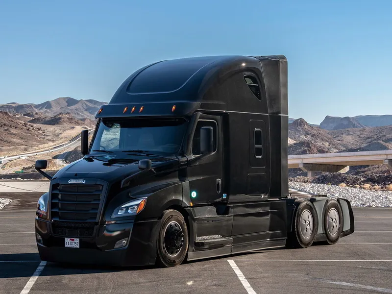 Freightliner Cascadia 2017, седельный тягач, 2 поколение (01.2017 - 09.2024)