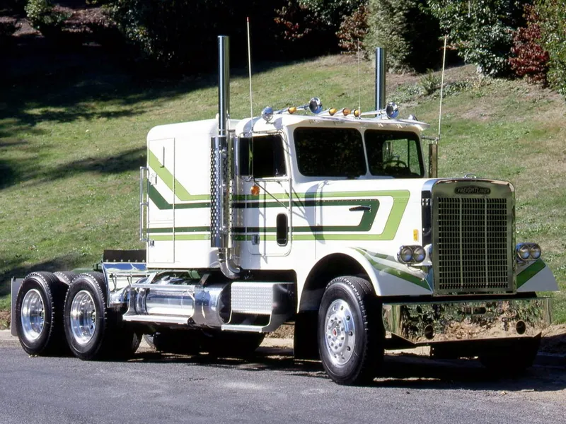 Freightliner FLC