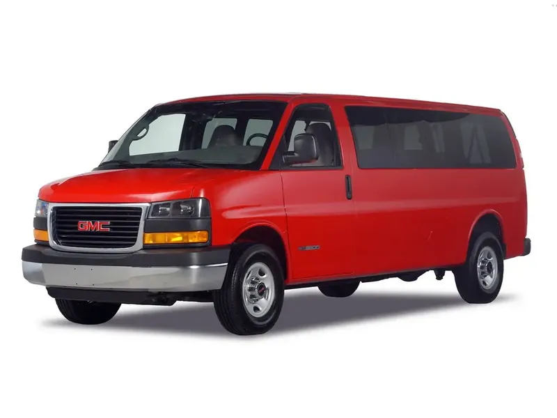 GMC Savana рестайлинг 2002, автобус, 1 поколение (02.2002 - н.в.)