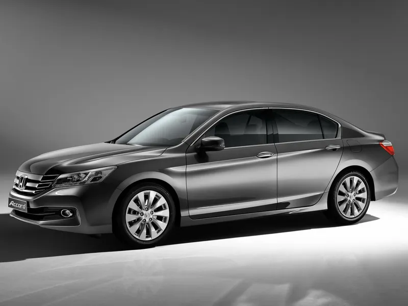 Honda Accord рестайлинг 2014, седан, 9 поколение, CR (09.2014 - 06.2015)