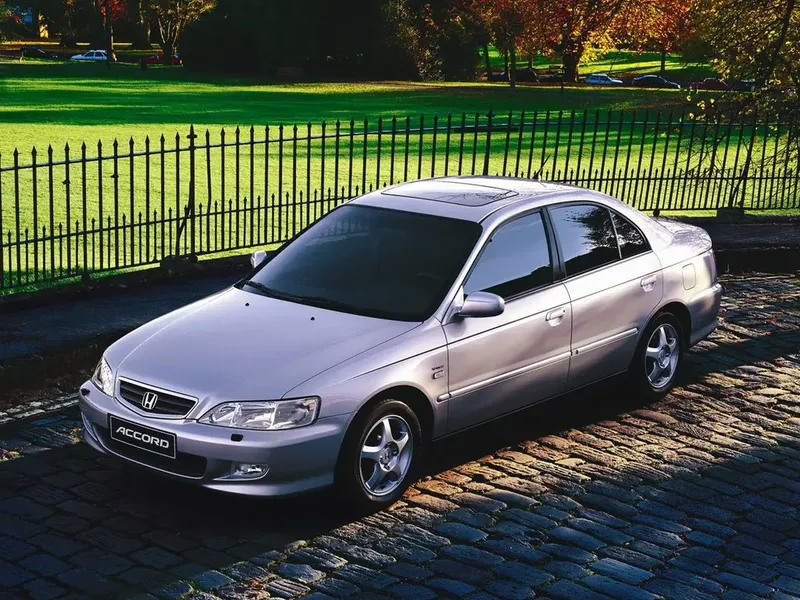 Honda Accord рестайлинг 2001, седан, 6 поколение, CG, CH (01.2001 - 01.2003)