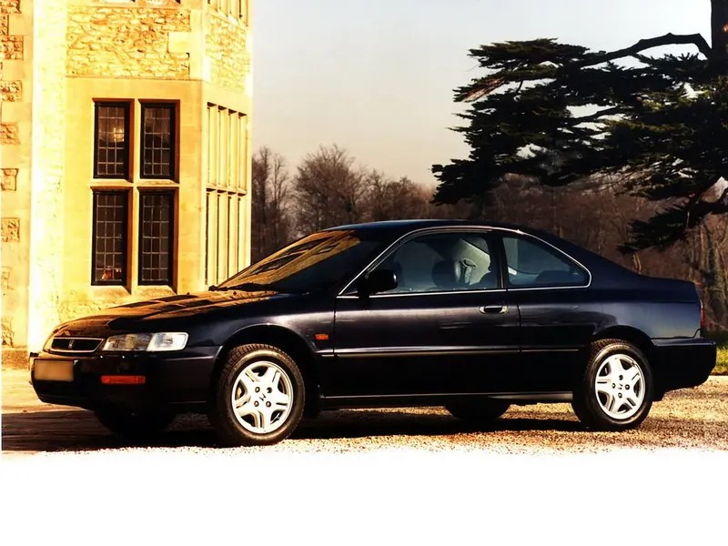 Honda Accord рестайлинг 1996, купе, 5 поколение, CD (02.1996 - 01.1998)