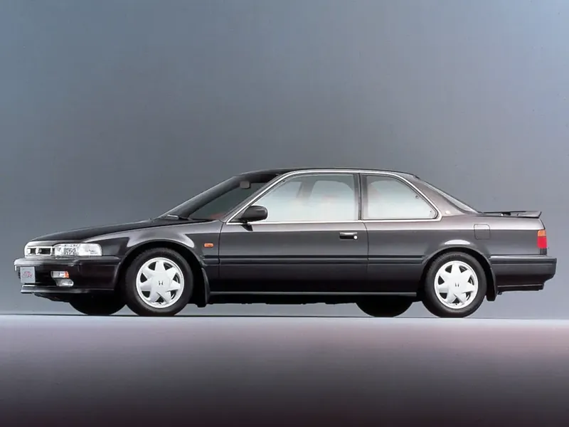 Honda Accord 1990, купе, 4 поколение, CB (03.1990 - 08.1993)