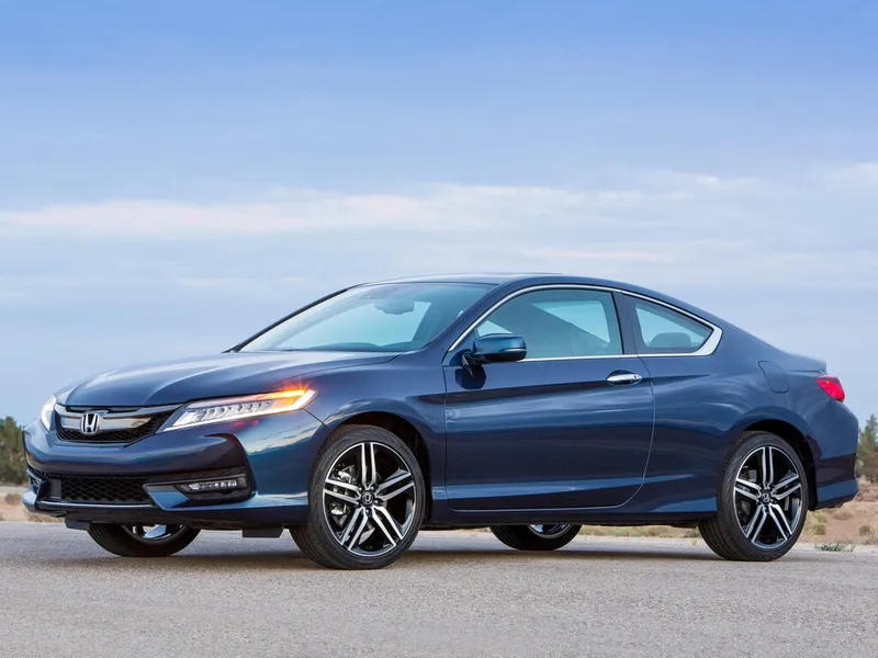 Honda Accord рестайлинг 2015, купе, 9 поколение, CT (09.2015 - 08.2017)