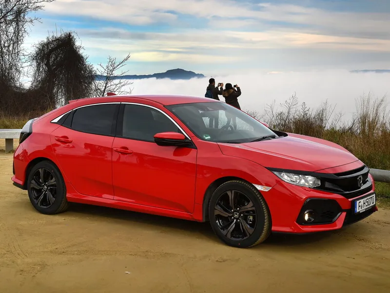 Honda Civic 2016, хэтчбек 5 дв., 10 поколение, FK (12.2016 - 11.2019)
