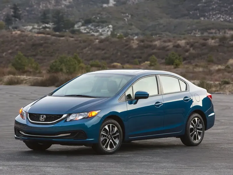 Honda Civic рестайлинг 2014, седан, 9 поколение (01.2014 - 09.2015)