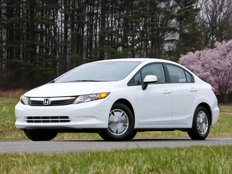 Honda Civic 2011, седан, 9 поколение (01.2011 - 12.2013)