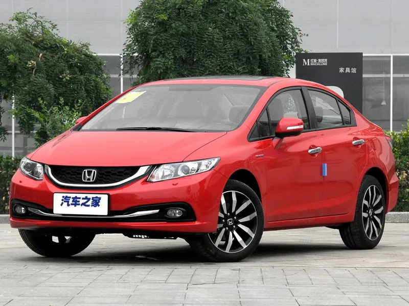 Honda Civic рестайлинг 2014, седан, 9 поколение (06.2014 - 03.2016)